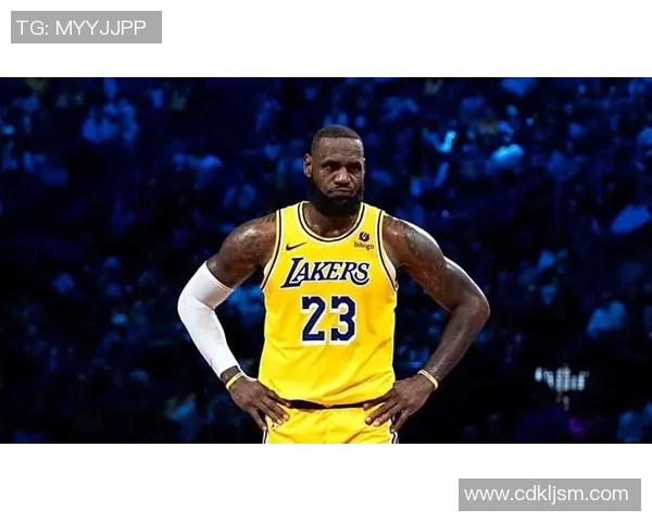 今天热火与湖人对决精彩数据分析与赛况回顾 今天热火与湖人对决精彩数据分析与赛况回顾