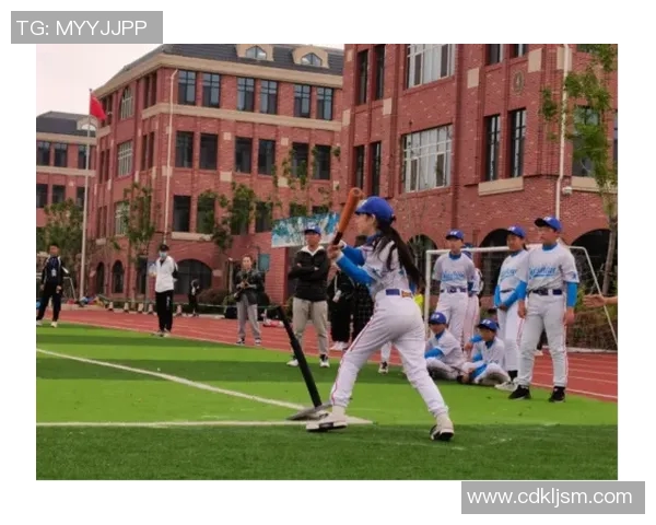 探索软式垒球的魅力与技巧提升之路让我们一起享受这项运动的乐趣与挑战