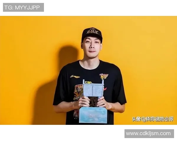 任骏飞领衔新赛季篮球征程展现个人风采与团队协作的完美结合